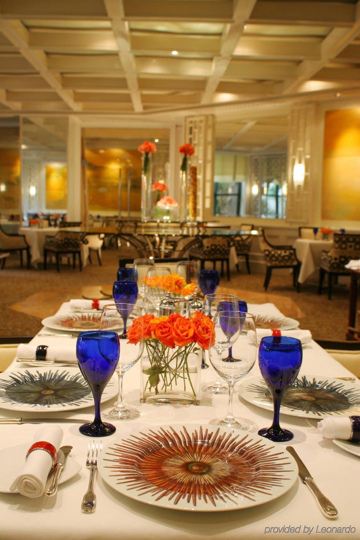 Mandarin Oriental Manila Hotel Makati City Restaurant photo